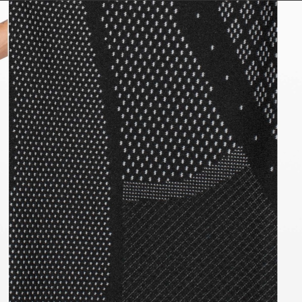 Lululemon Mapped Out High-Rise Tight 28"
Black / Glacier Grey - Picture 6 of 12